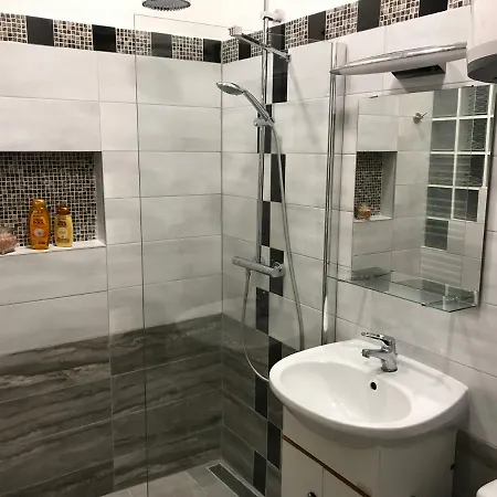 Sunflowers アパート ブダペスト