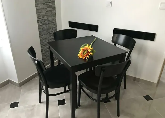 Sunflowers Апартаменты *