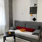 Sunflowers Lägenhet *