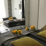 Sunflowers Lägenhet Budapest