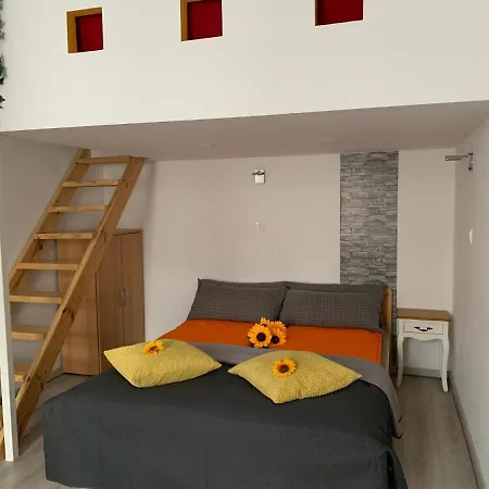 Apartamento Sunflowers *